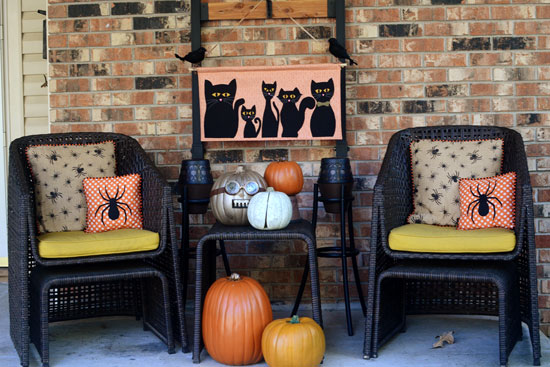 Free Pattern: Black Cat Brigade Halloween Banner