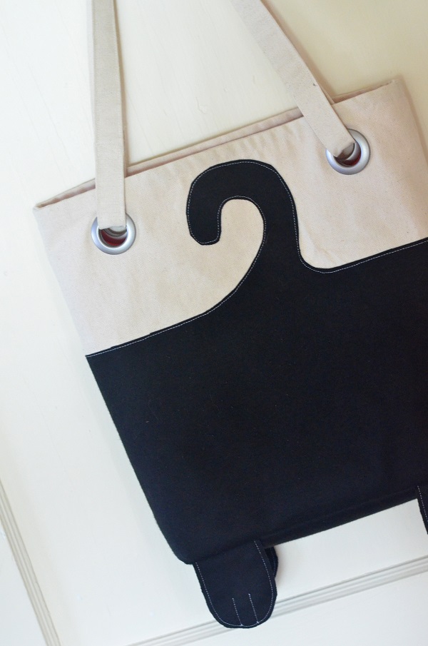 Paws And All Cat Tote - free sewing pattern