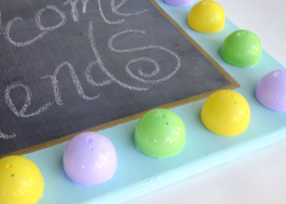 DIY faux marquee - Easter egg faux marquee chalkboard tutorial