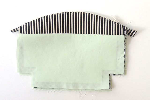 Color Block Curve Top Cosmetic Bag Tutorial