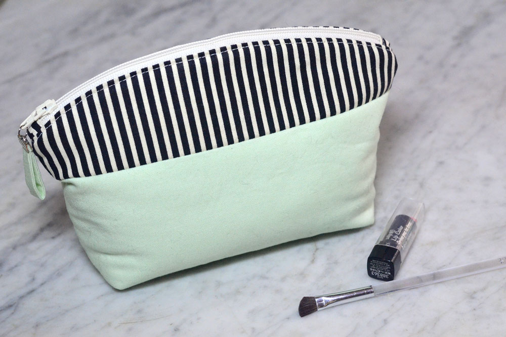 Color Block Curve Top Cosmetic Bag Tutorial