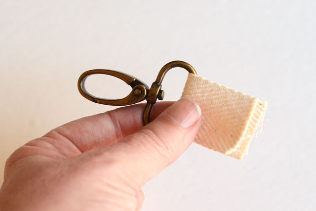 Cork Monogram Key Fob - Tutorial