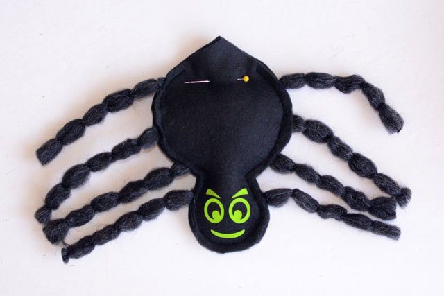 Flying Spider Bean Bags - Free Pattern and Tutorial