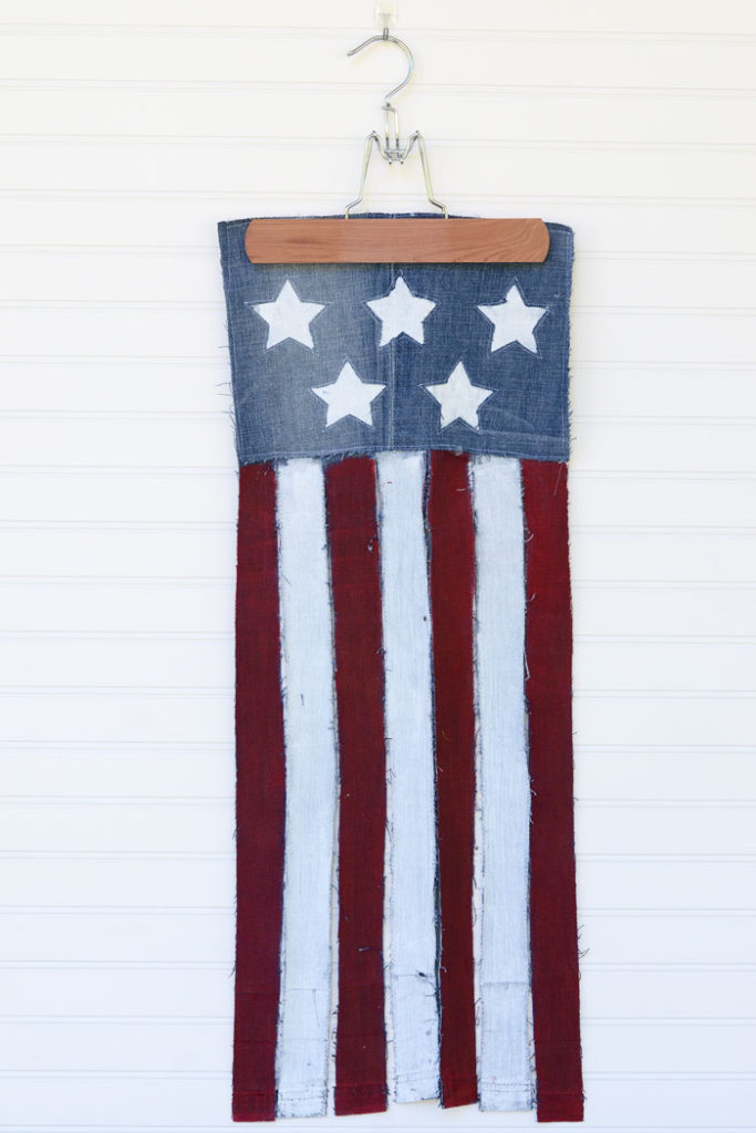 Upcycled Jeans Flag Banner - Easy Sewing Tutorial