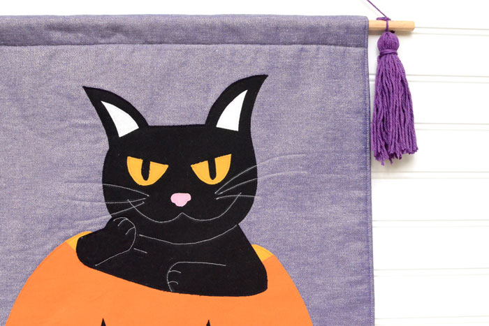 DIY Halloween Black Cat Banner - Free Sewing Pattern