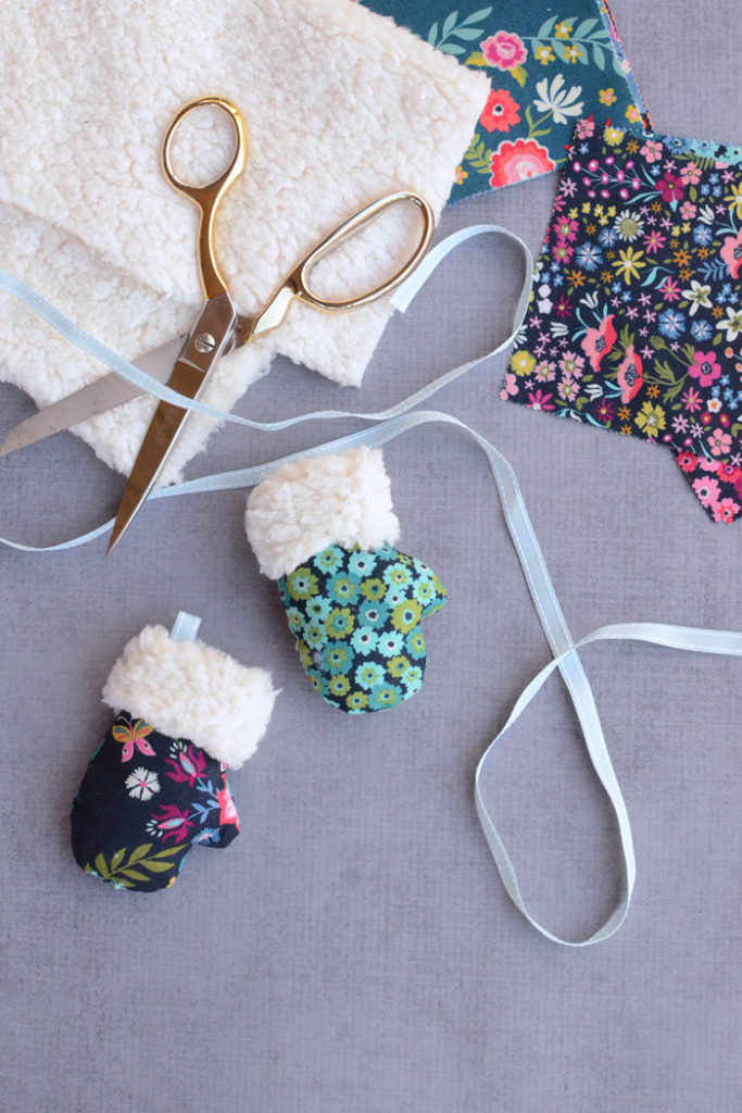 Mini Mitten Christmas Ornament - Free Sewing Pattern