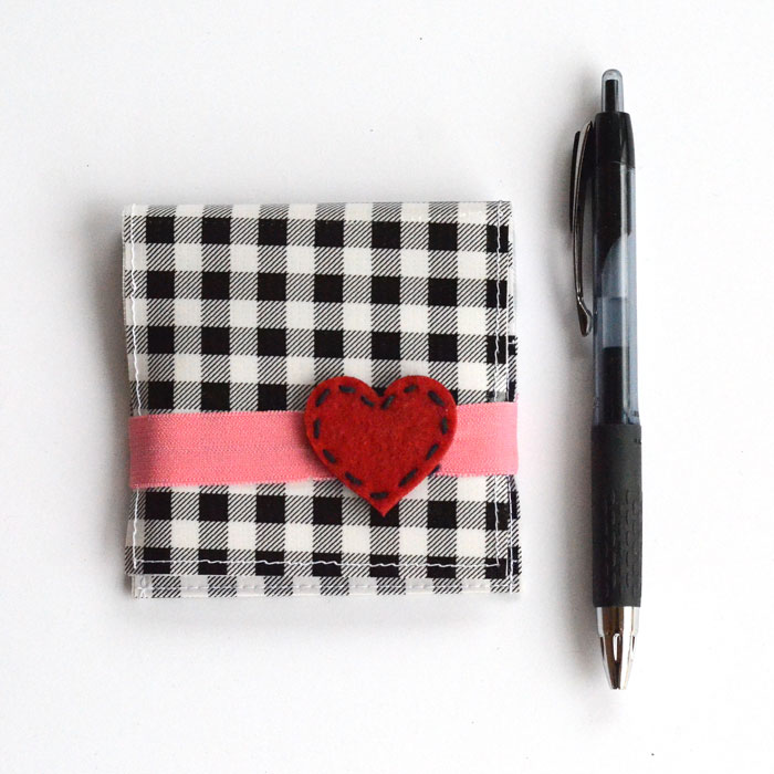 Oilcloth Post-It Note Holder - Easy Sewing Tutorial